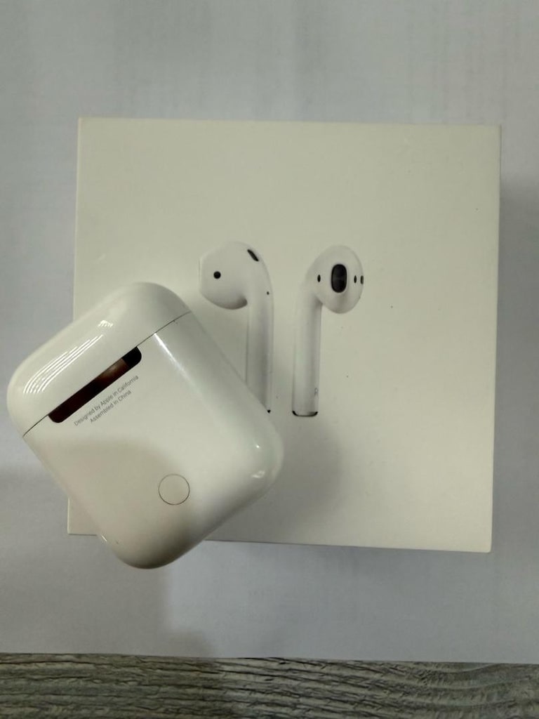 Apple AirPods - 2