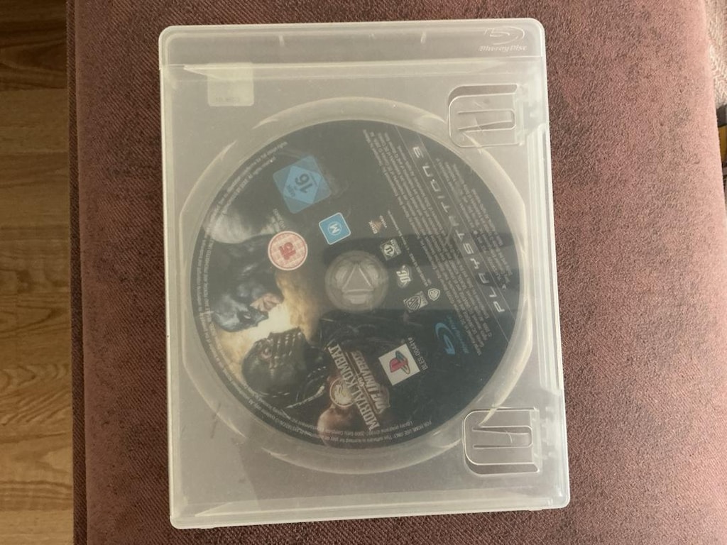 ps3 super slim 24 oyun 15 tanesi CD’li 9 tanesi ps3 içinde - 9