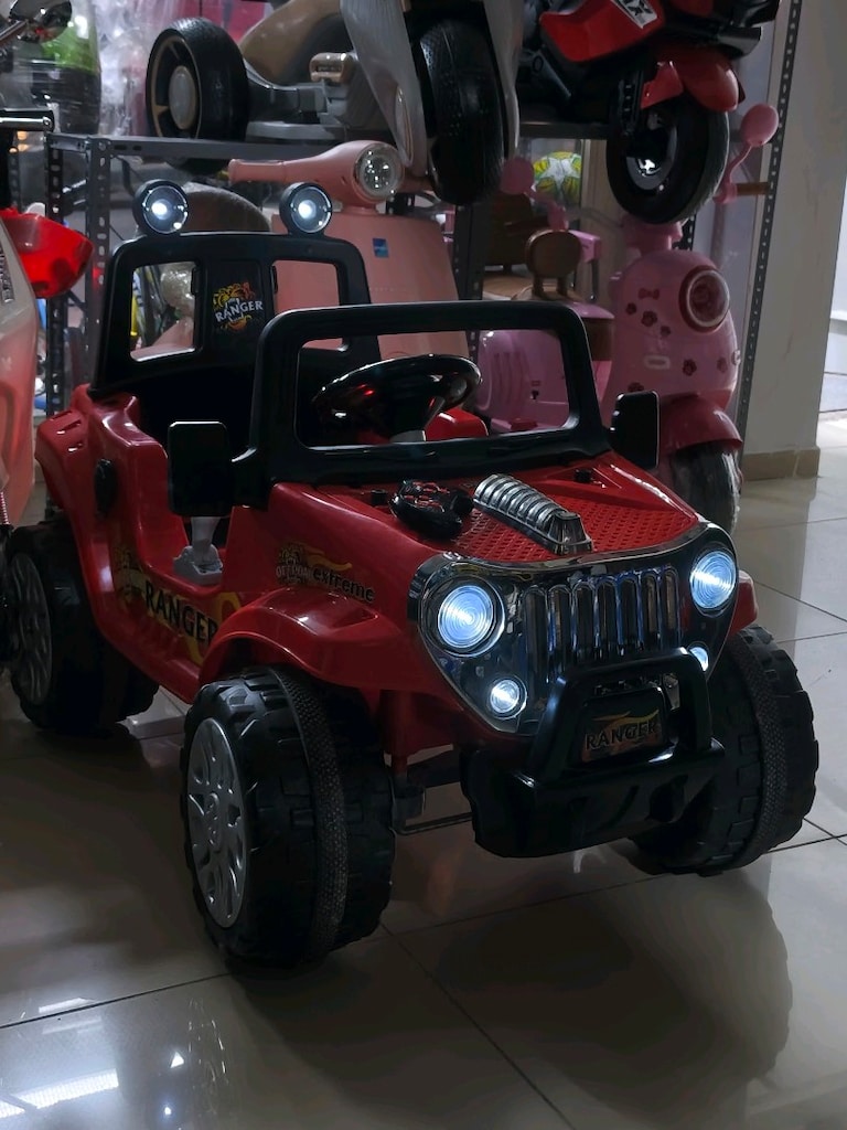 (Ankacar çocuk oto galeri)SORUNSUZ 2MOTOR KUMANDALI&MANUEL AKÜLÜ ARABA - 2