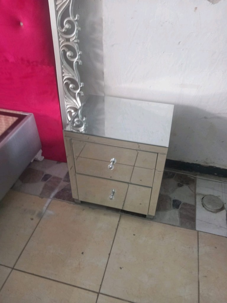 özel yapım mdf yatak odası takımı chester koltuk takımı yemek masası k - 8
