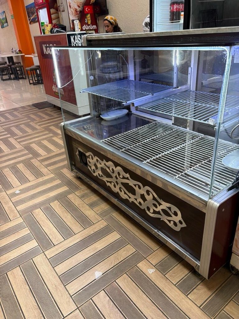 Camlı Servis Teşhir Dolabı – Restoran/Kebapçı İçin Uygun - 2