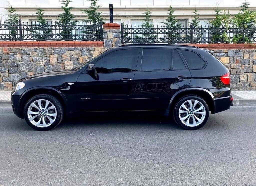 BMW E70 X5 ///M MARŞPİYEL SETİ - 475 SİYAH TEMİZ - ORJINAL - AL TAK - 3