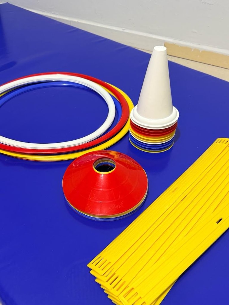 mini üçgen minder(120x50x20) 2 adet diğer küçük aletler - 4