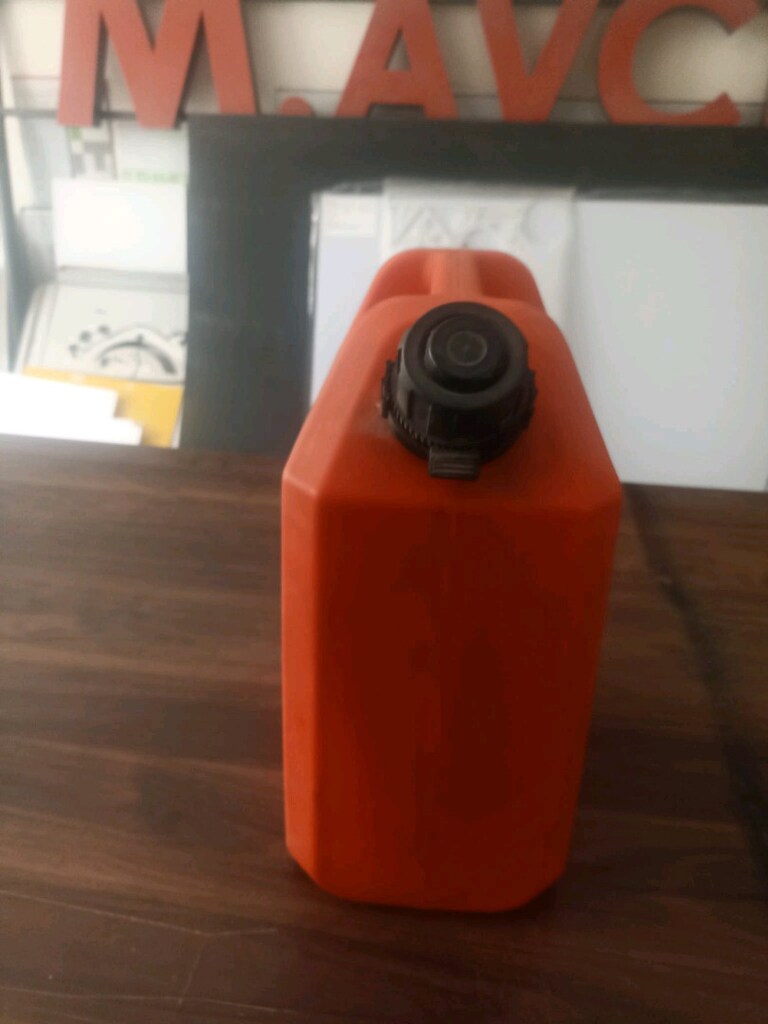 yakıt bidonu - 2