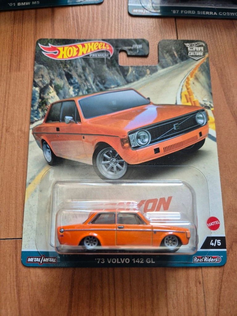 Hot Wheels premium realriders Car Culture Canyon diecast set - 5