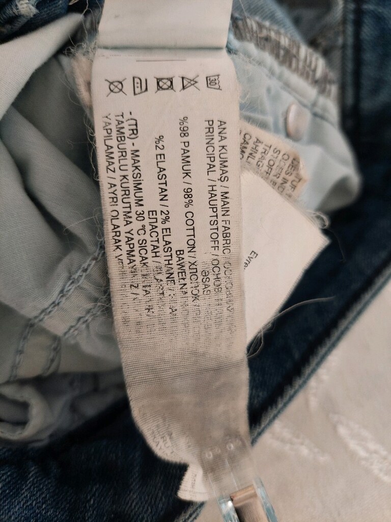 LCW Genç Bayan yırtık detay Jean pantolon 24 beden - 9