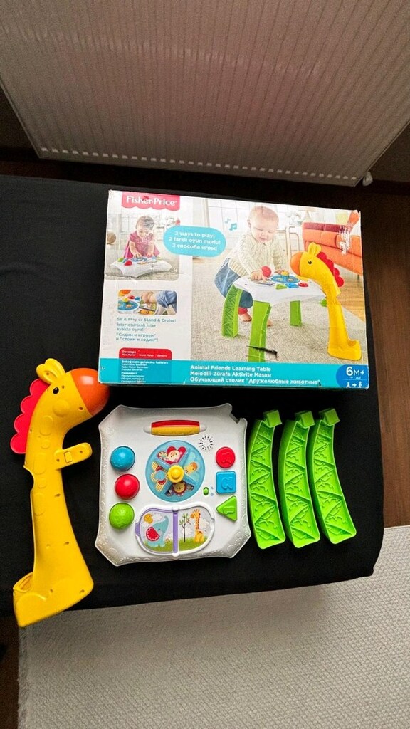 fisher Price marka eğitici aktivite masasi