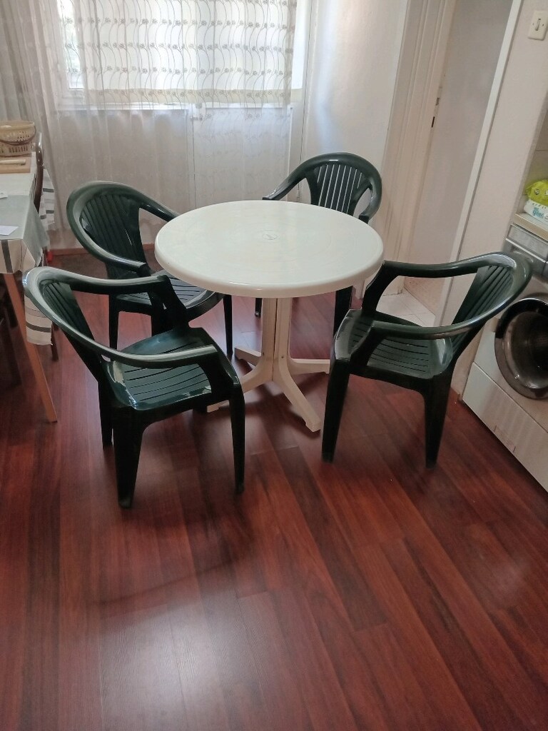 ORTA BOY PLASTİK MASA 84 CM CAPI - 2