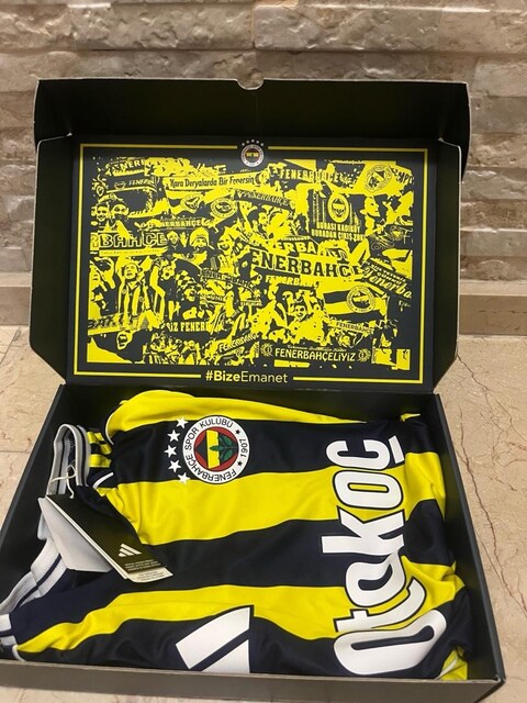 fenerbahçe çubuklu forması