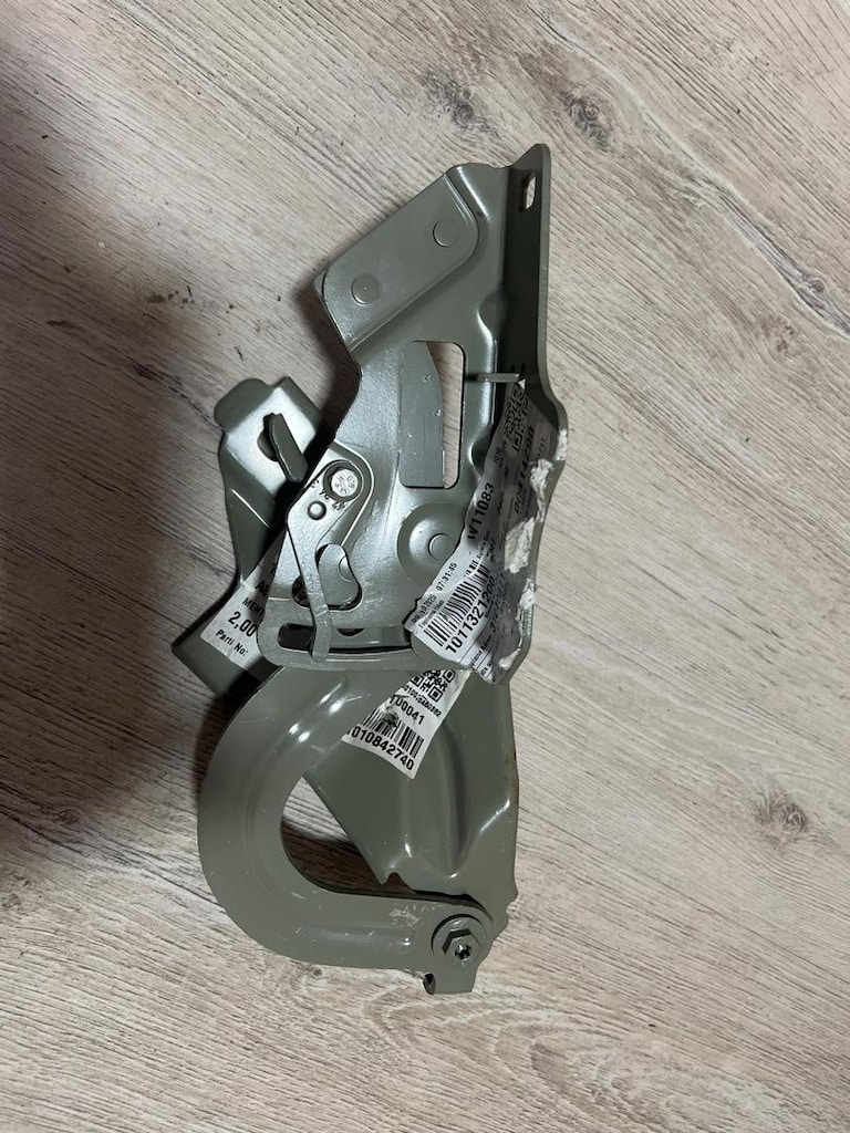 A2548808500 W254 GLC KAPUT MENTEŞESİ SAĞ MERCEDES - 2