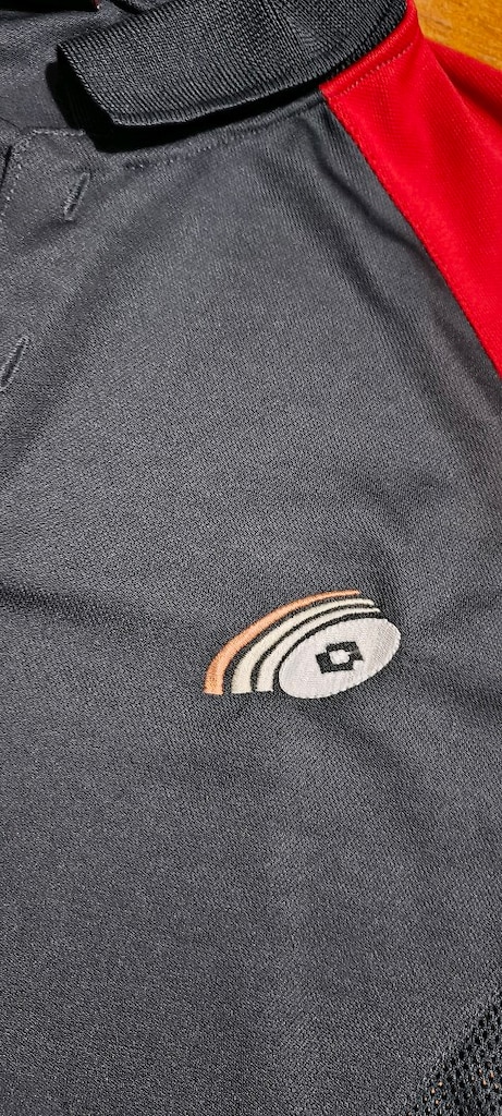 Lotto likralı tshirt.. Bir koltuk altı uçtan diğer uca yanlamasına - 5