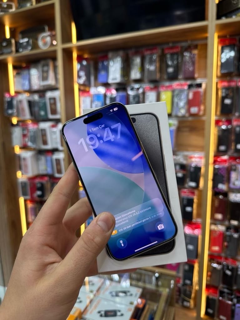 İPHONE 15 PRO - 2