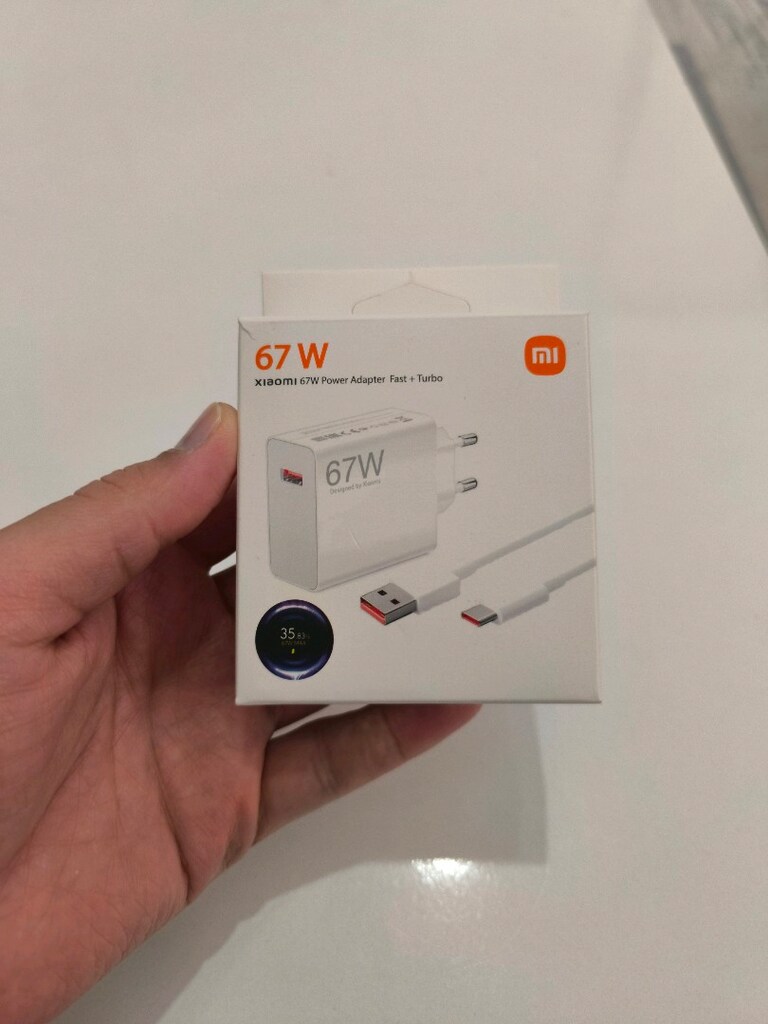 67 WATT HIZLI ŞARJ CİHAZI - 3