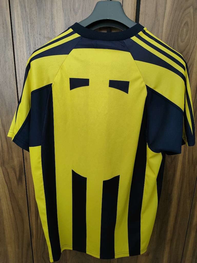 Fenerbahçe imzalı forma - 2