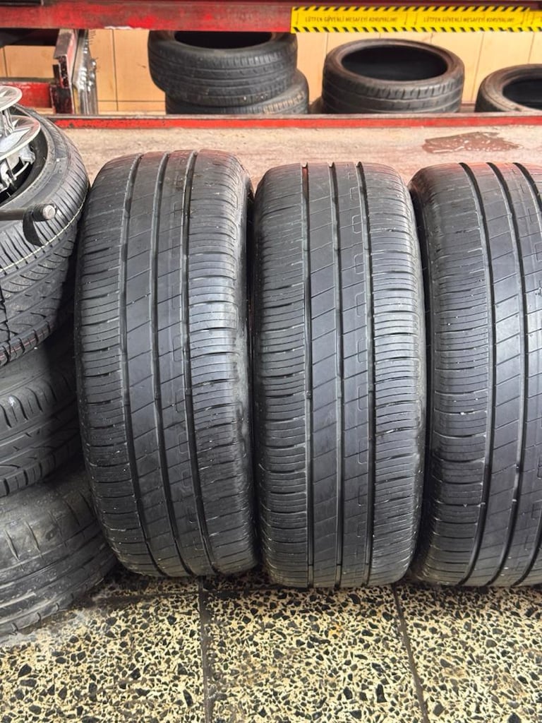 205 55 16 yazlık Goodyear 1000 km yol yaptı sıfır ayarında tarıh 2025 - 5