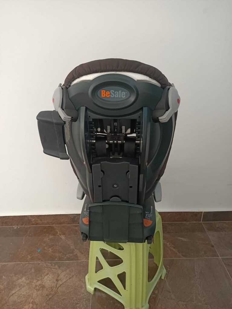 Besafe izi X3 9-25kg isofix oto koltuğu - 6