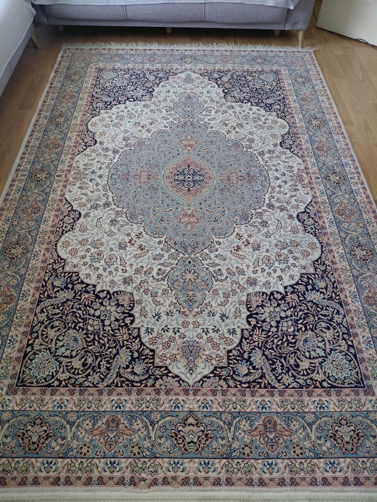 temiz kullanılmış 6 m2 Gümüşsuyu yün halı - 3
