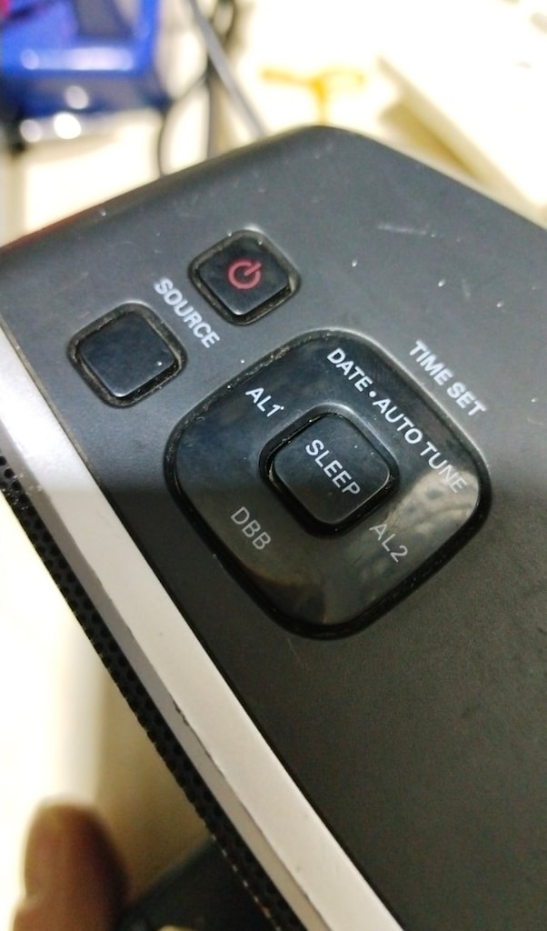Philips iPhone radyo aux saat özellikli calisiyo fakat ses alamadim - 4