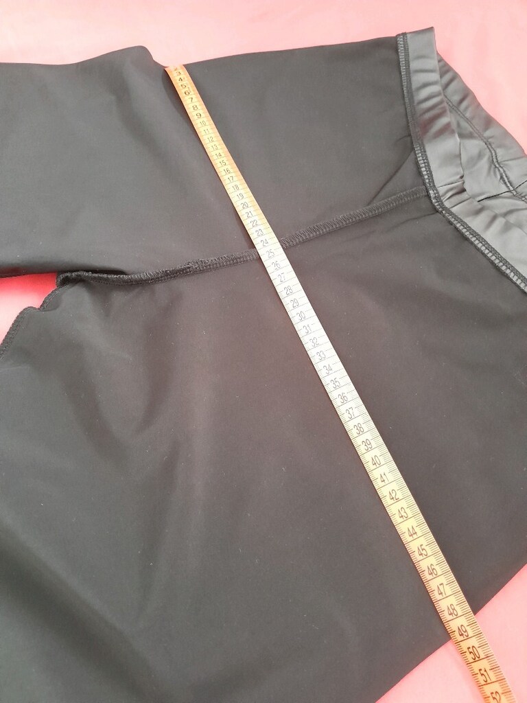 Son fiyat! Fendi, M-L, ince suni deri, likrali tayt satilik - 6