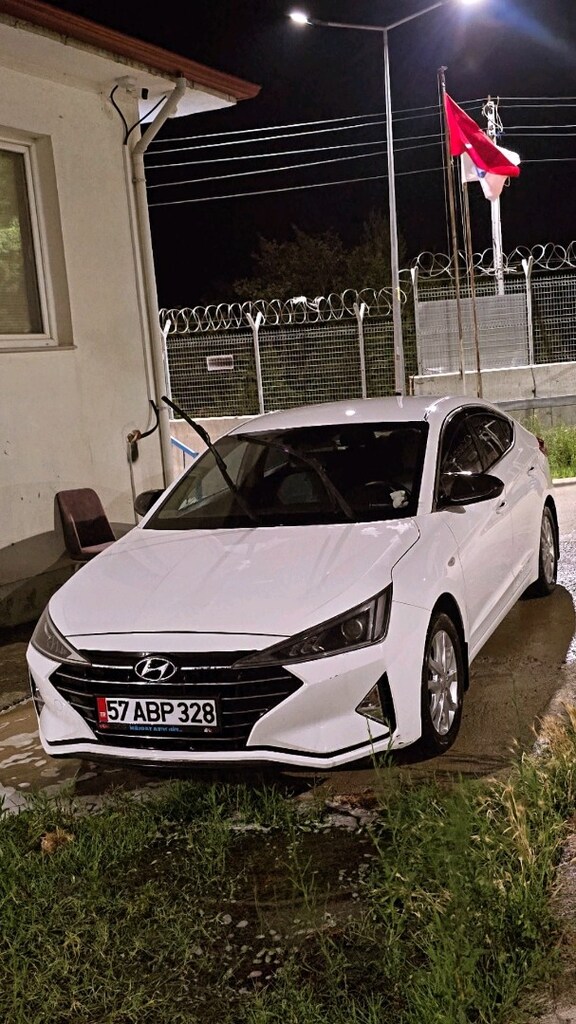 kitap gibi hyundai ELANTRA - 7