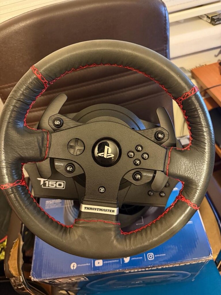 Thrustmaster T150 - 4