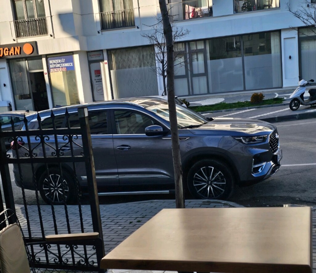 Chery tiggo 8 pro hatasız 14 bin km - 11