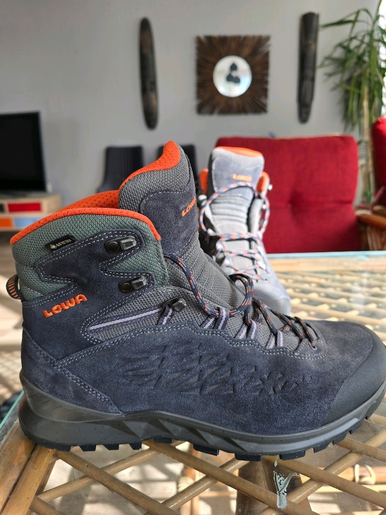 LOWA EXPLORER GTX MID (ORİJİNAL ALMAN SIFIR ÜRÜN)