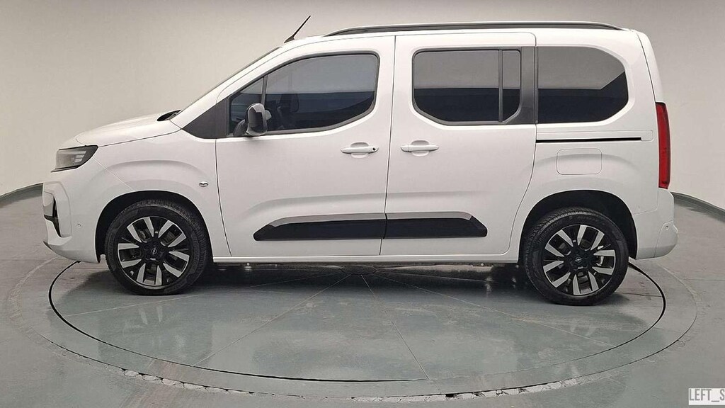 OPEL COMBO ULTIMATE 1.5 130 DIZEL ULTIMATE AT8 - 7