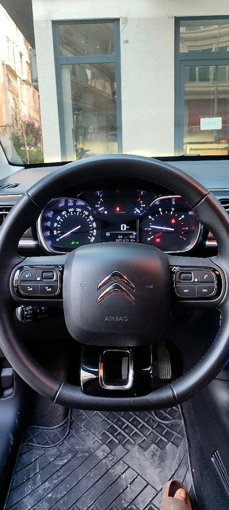 26bin km Sahibinden Citroen C3 1.2 PureTech Feel 2023 Model - 6