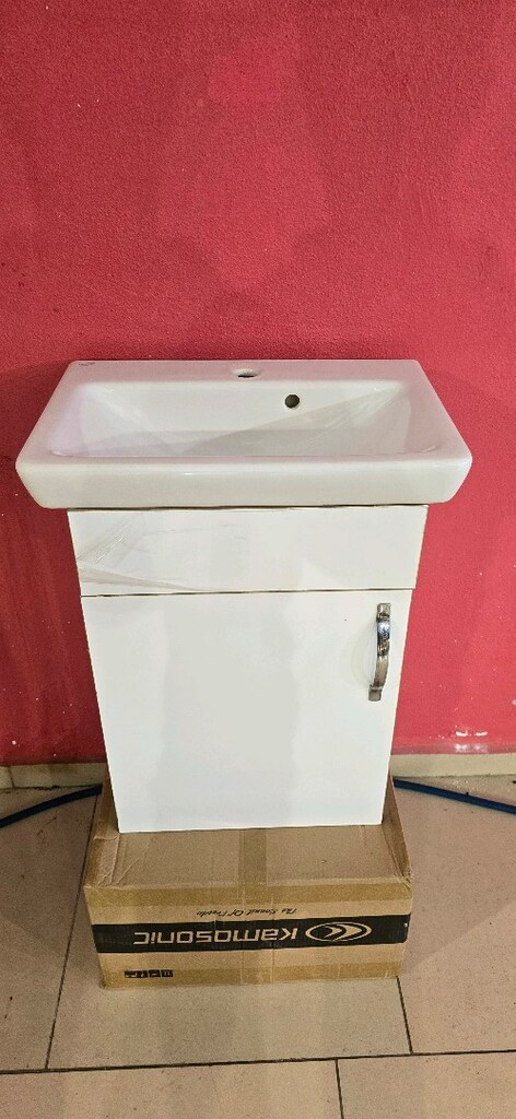 Banyo Dolabı - 2