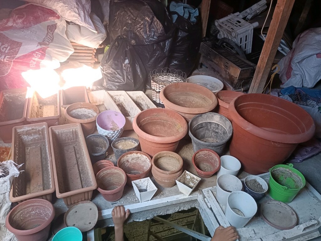 Saksı 45 adet toplu olarak satılık - 3