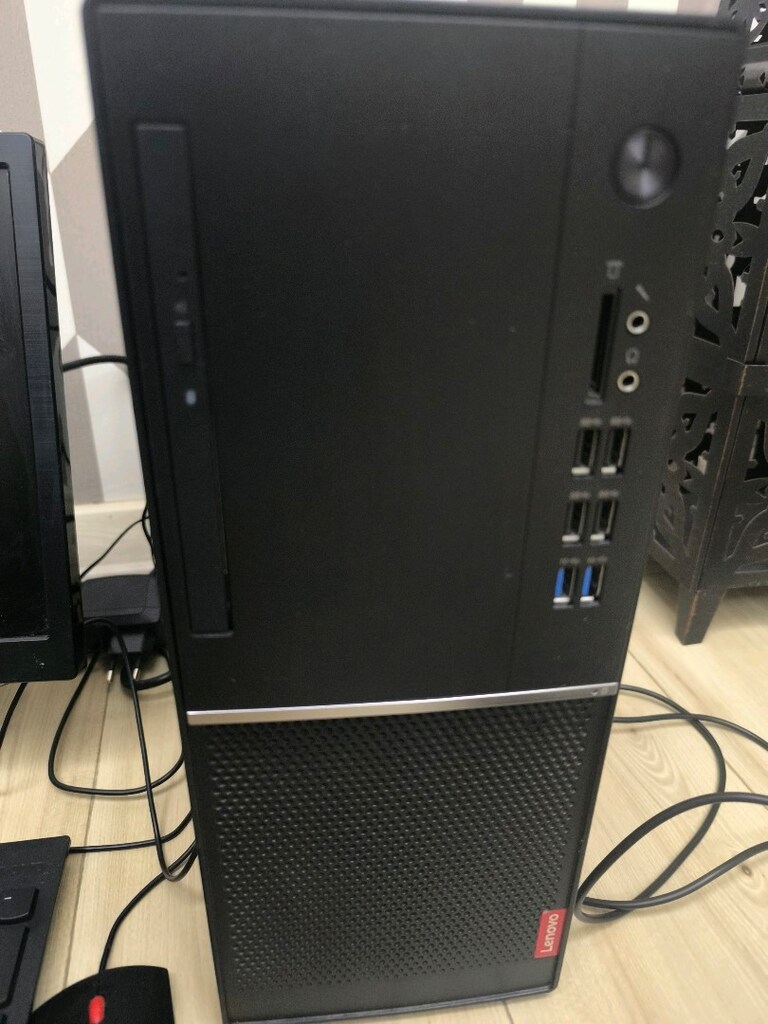 Lenovo V530 Tower (10TV001DTX) - 7
