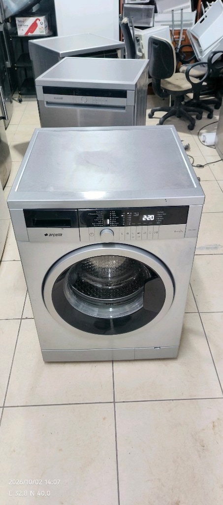 YENİ MODEL ARÇELİK PİYANO ÇAMAŞIR MAKİNESİ 9 KİLO BAKIML GRANTİL - 2