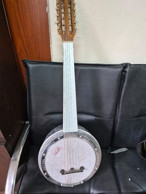 AÇİL SATILIK ZEYNEL ABIDIN ÇÜMBÜŞ İŞLEMELİ KAZAN KIRIK CATLAK YOKTUR