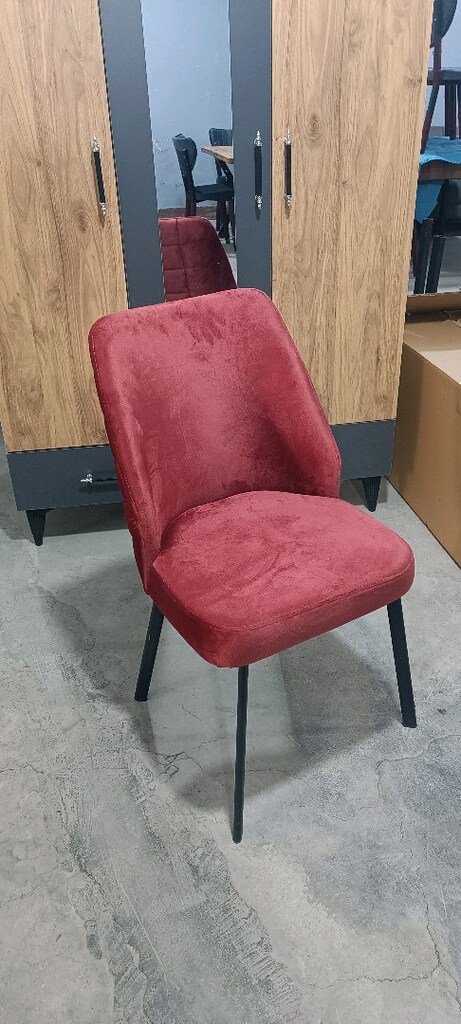 Sıfır mağazadan kaliteli sandalye tanesi 2.750TL - 4