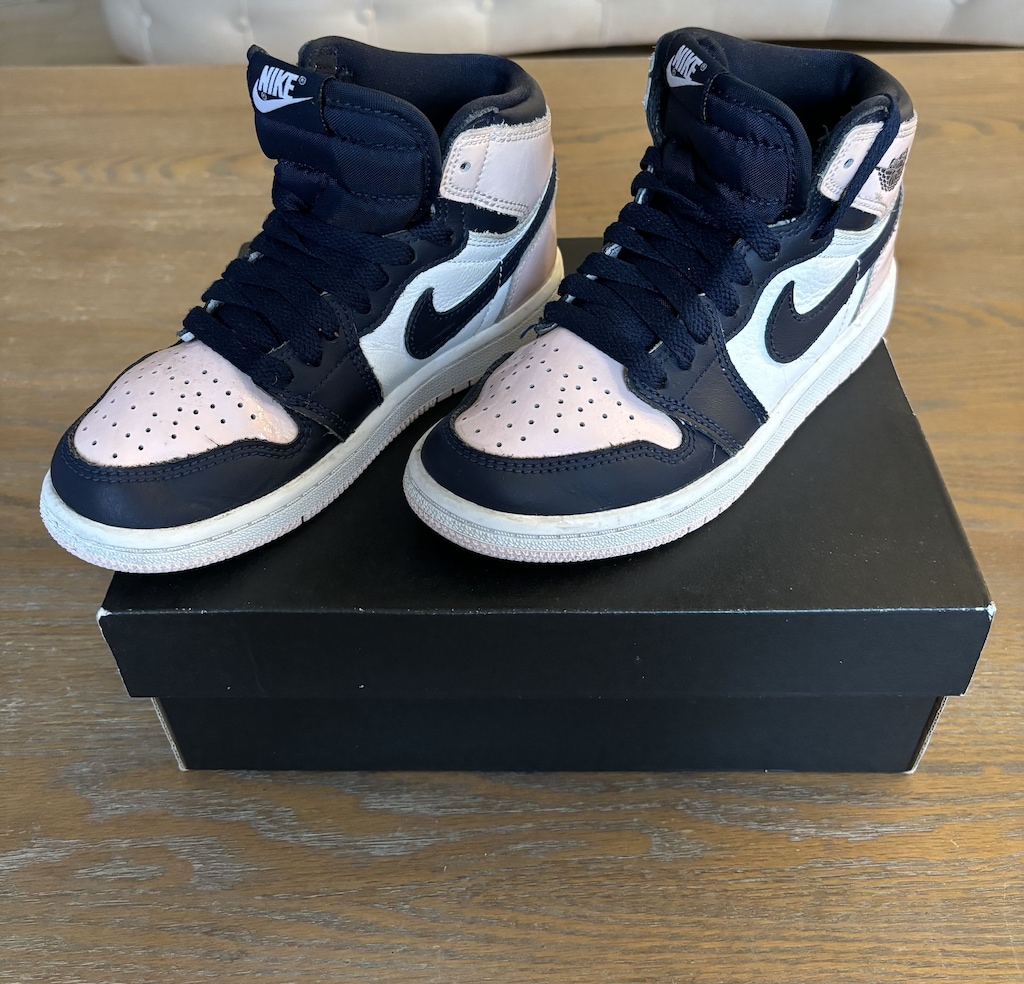 Air Jordan 1 High ''Bubble Gum'' Çocuk Sneaker ''31.5 Numara''