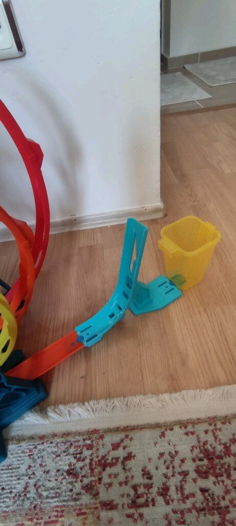 hot wheels üçlü çember yarış seti - 4