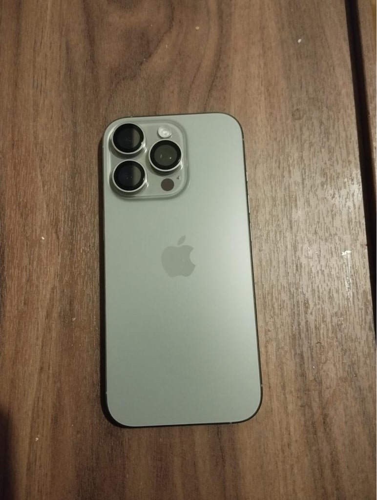 Sıfırdan Farksız Sahibinden iPhone 16 Pro / Aksesuarlı / Kutulu Fatura - 7