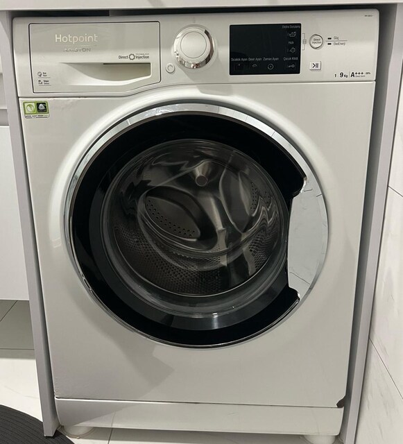 Hotpoint-Ariston Çamaşır Makinesi 9 kg 1200 devir