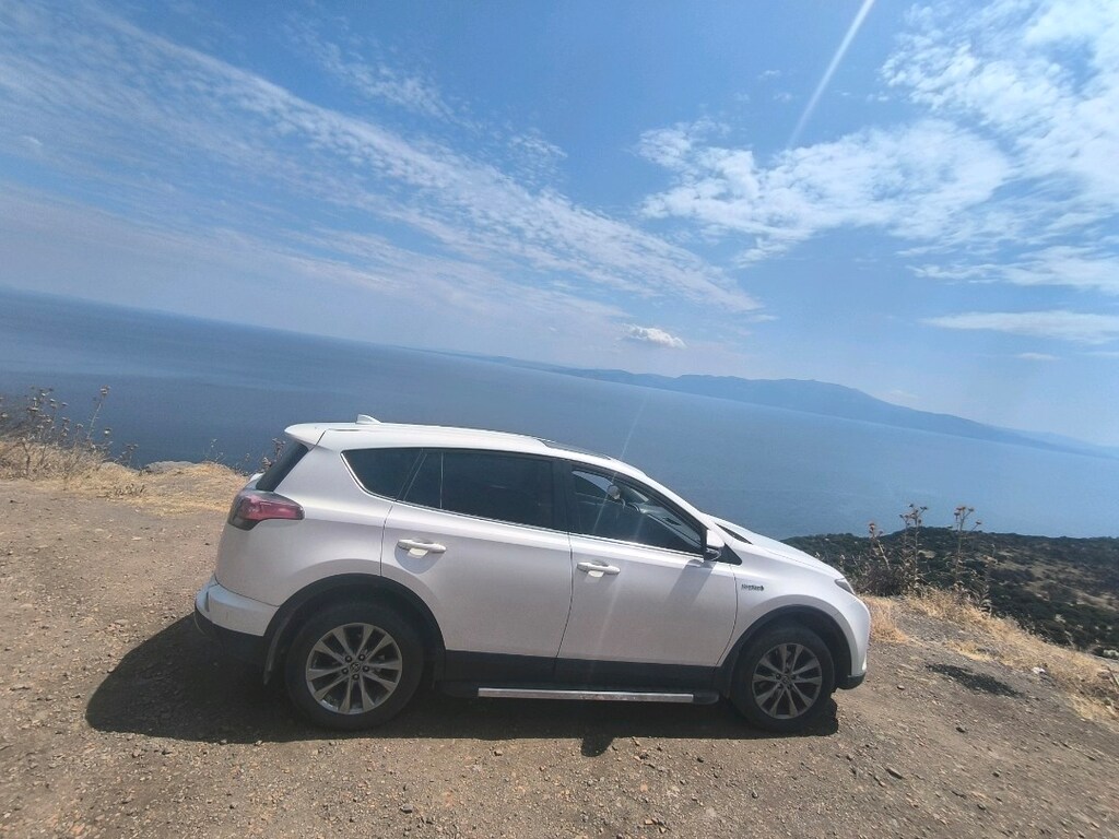 Sahibinden Rav4 Hybrid Otomatik Premium Plus - 3