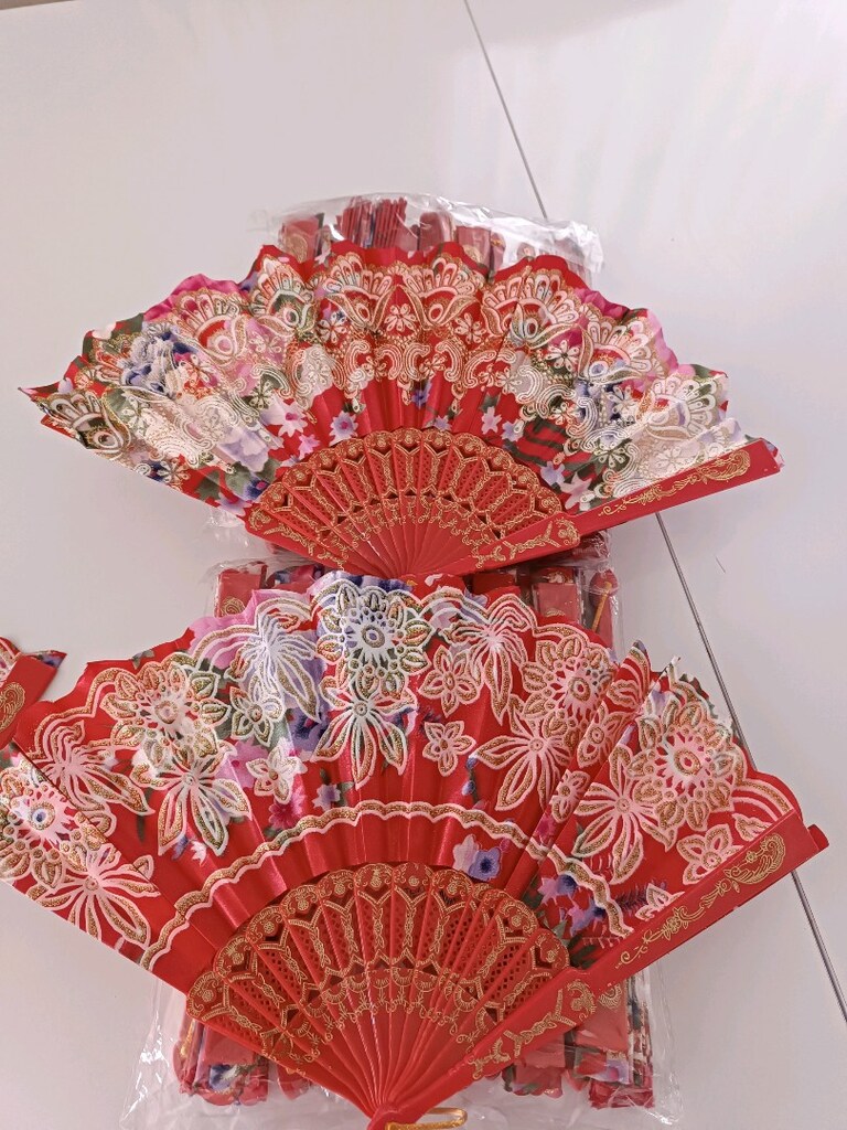 kırmızı yelpaze - 2