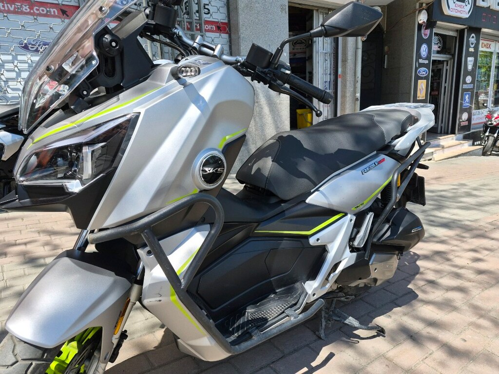 Titiz kullanışmış Reale 125 Ruhsatta Çantalı - 6