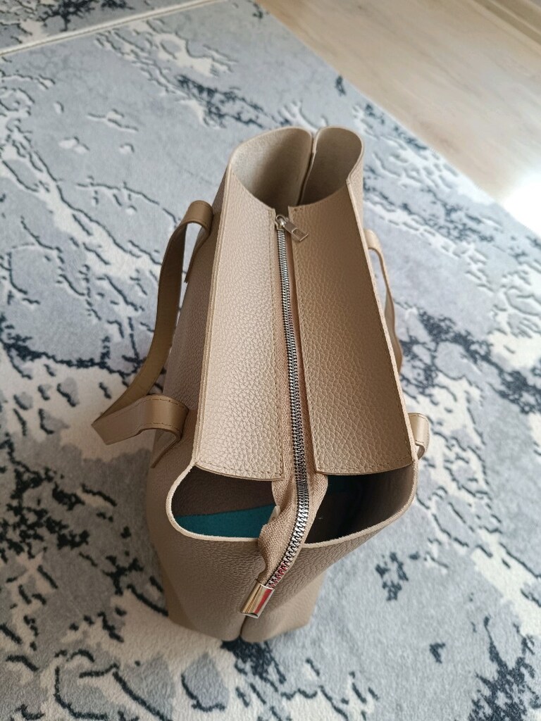 Büyük boy vizon renk çanta - 3