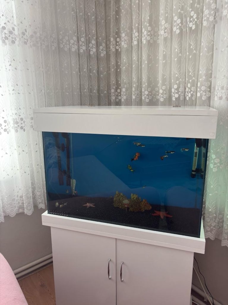 ÇOK ACİL FUL SET DOLAPLI AKVARYUM - 2
