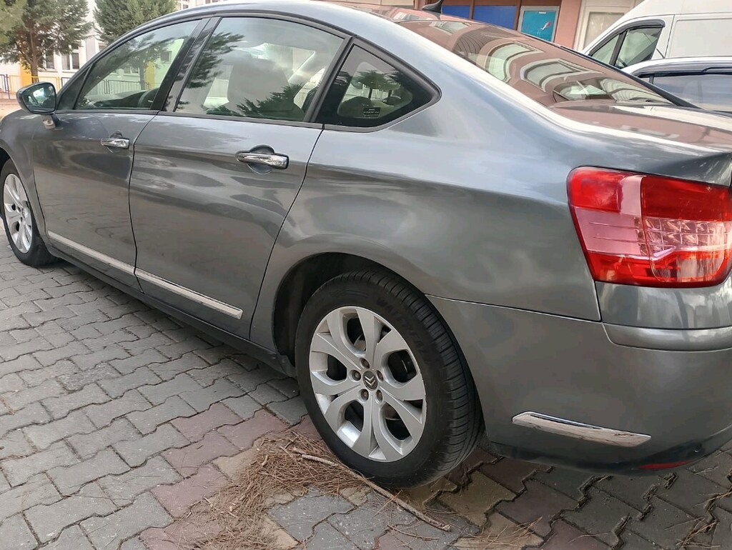 2010 Citroen C5 - 8
