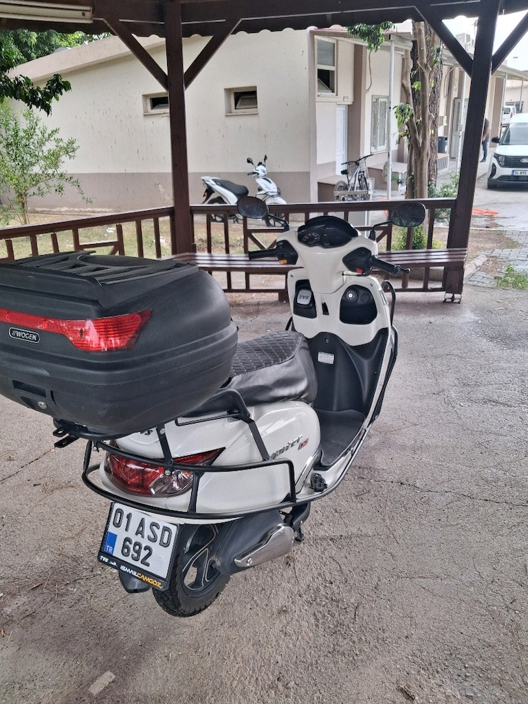 tvs jüpiter 125 orijinal ekstrası bol kazasız memur motorudur - 3