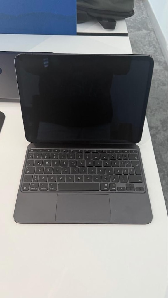 IPAD PRO 11-INC (M5) Wİ-Fİ 250 GB - 6