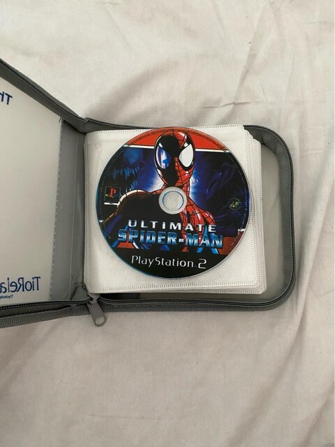 CD / DVD