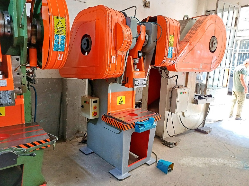 60 TON ANGARAJLI EKSANTRİK PRES - 6