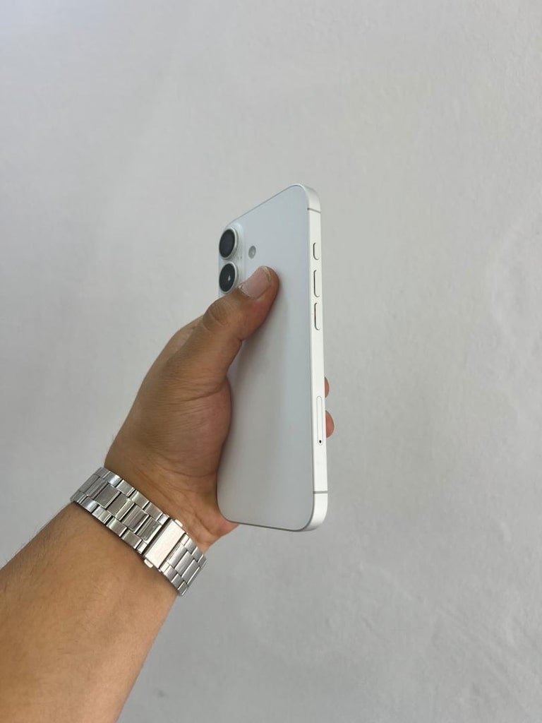 İPHONE 17 256 GB - 3